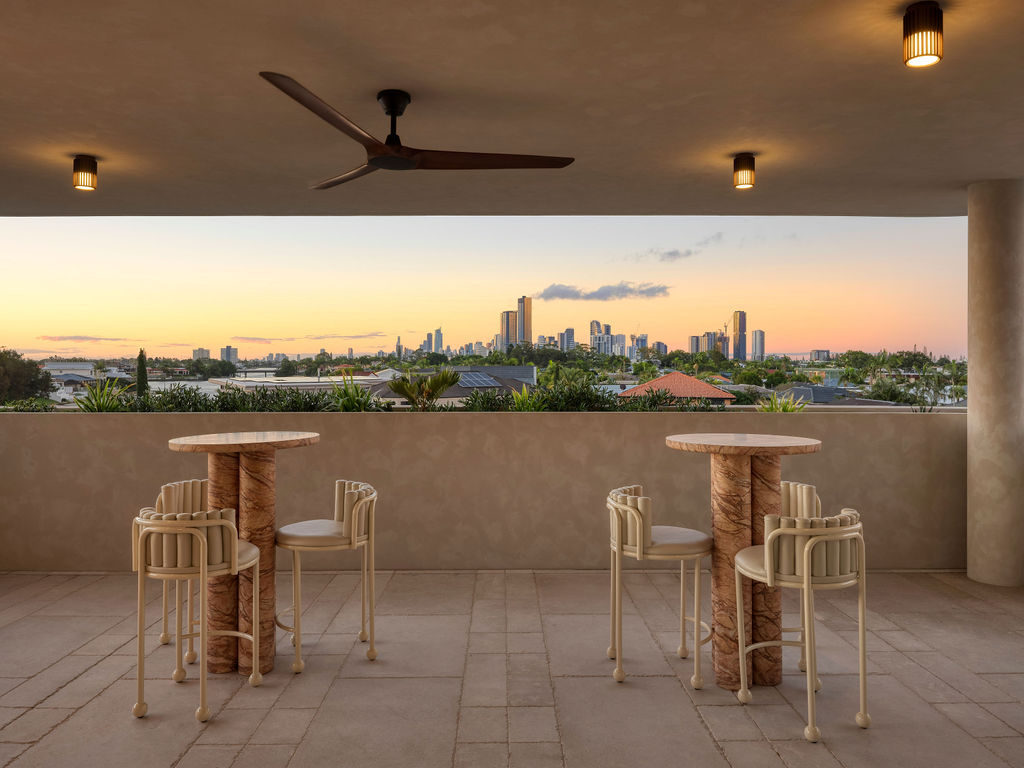 31 McIlwain Drive residence