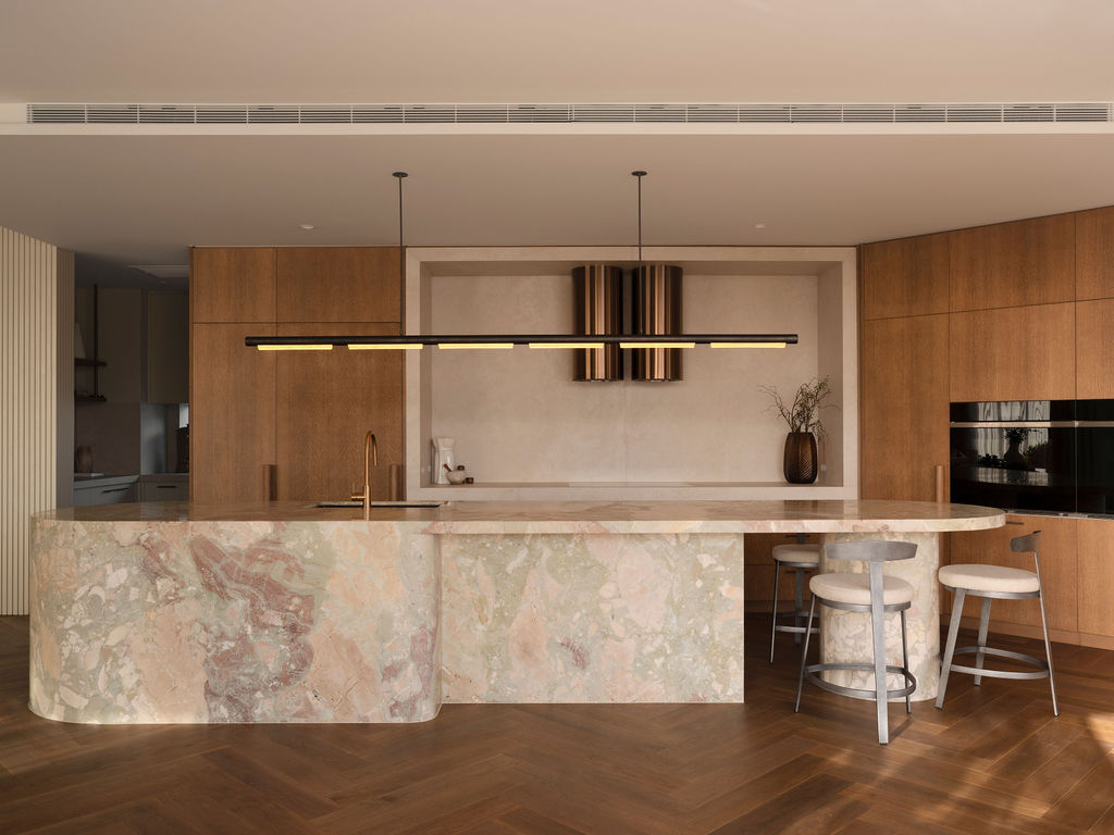 31 McIlwain Drive residence