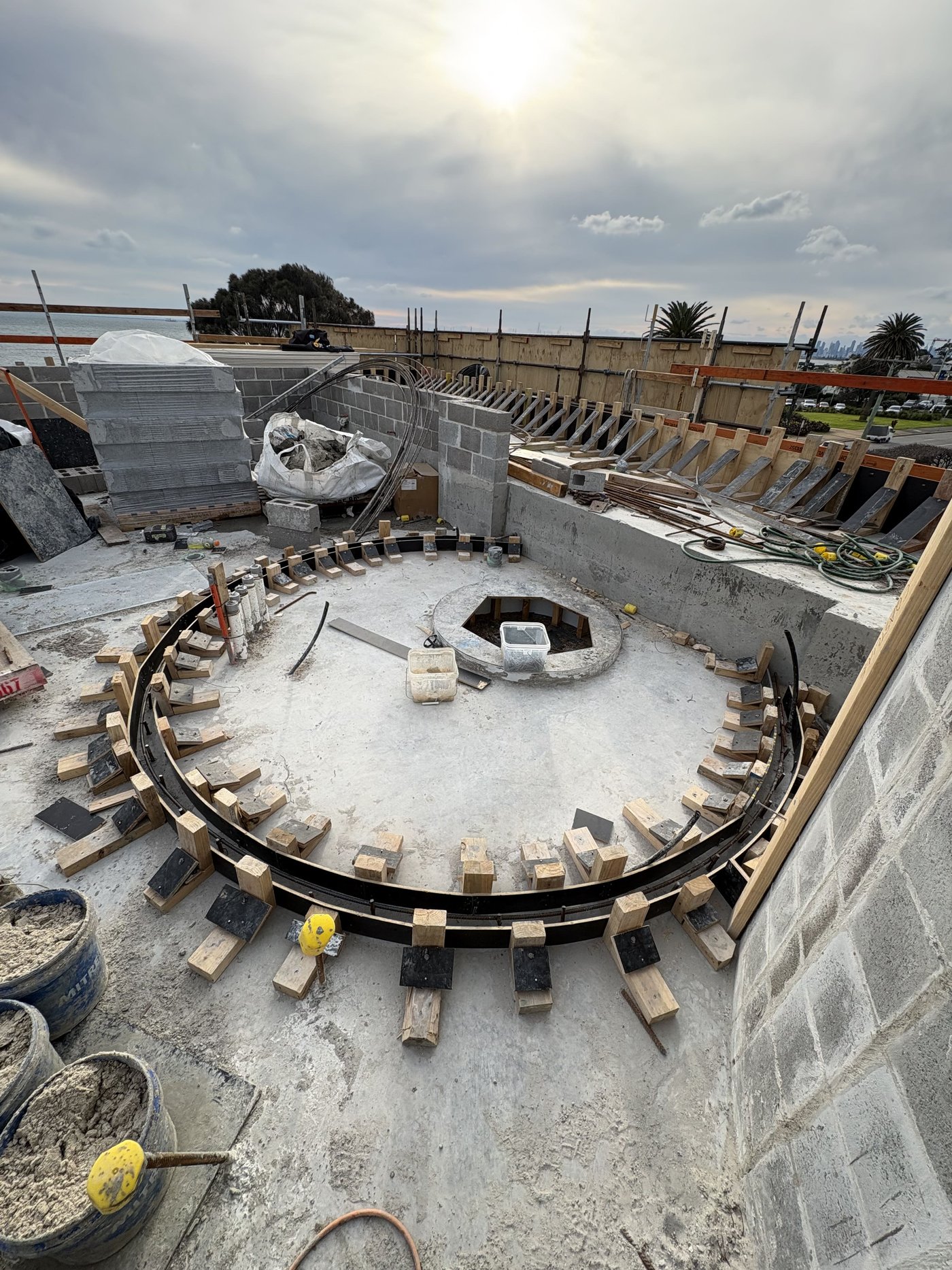W.ESPLANADE circular formwork