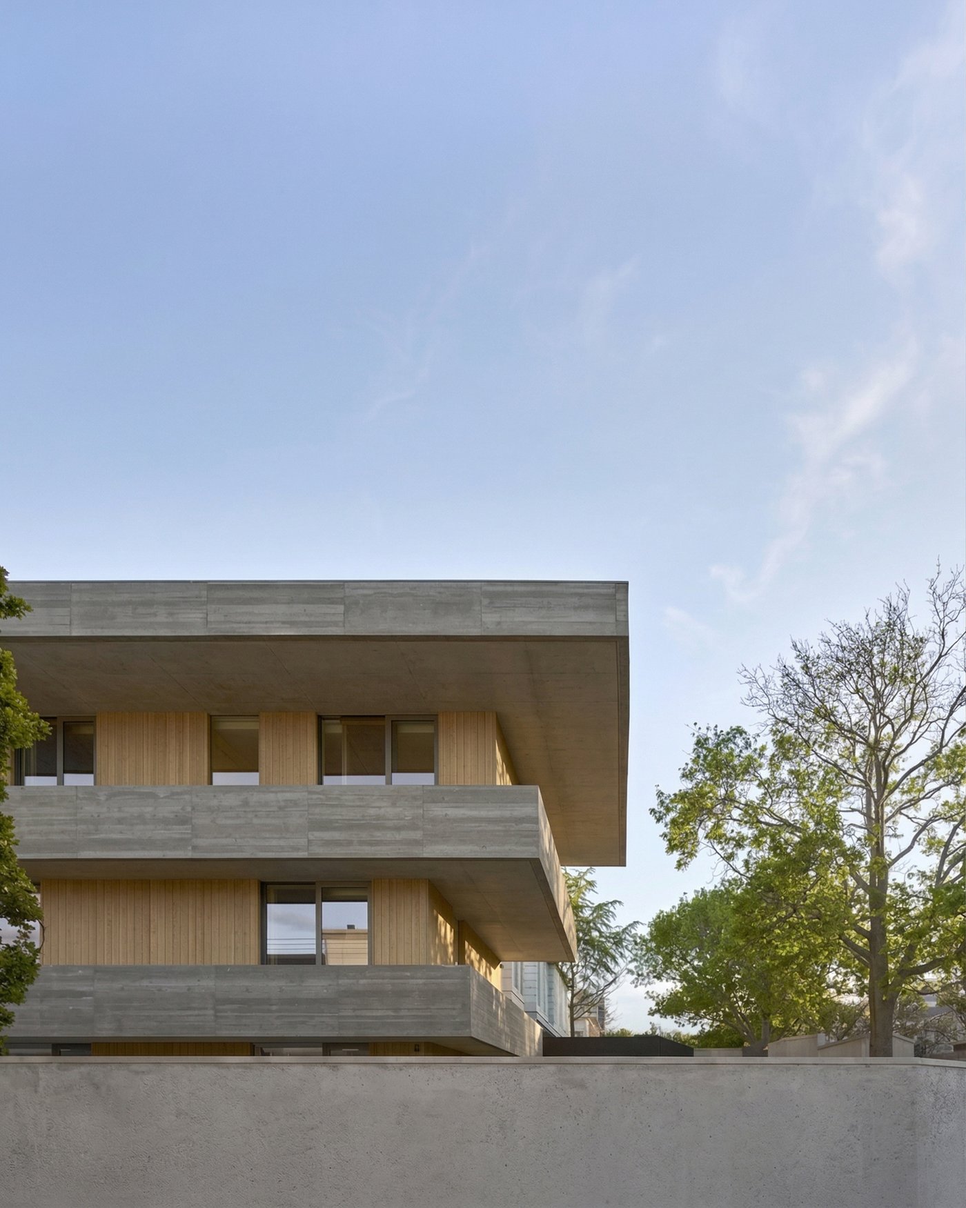 W.HOPETOUN residence