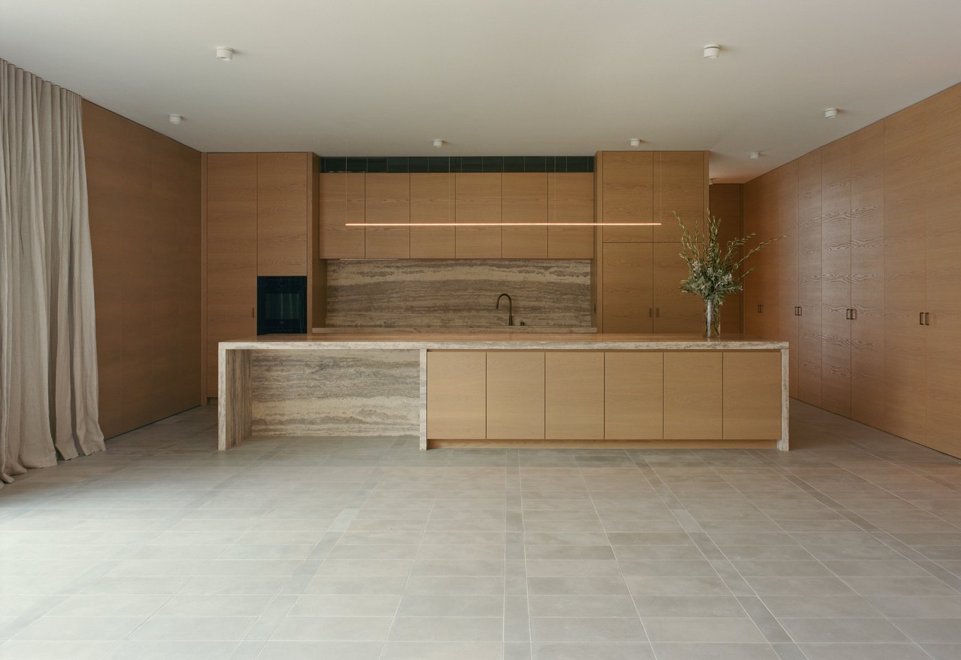 W.LAMBETH residence